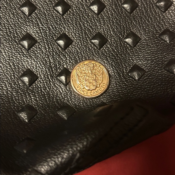 Elegant Black Tote Bag - Picture 2 of 8